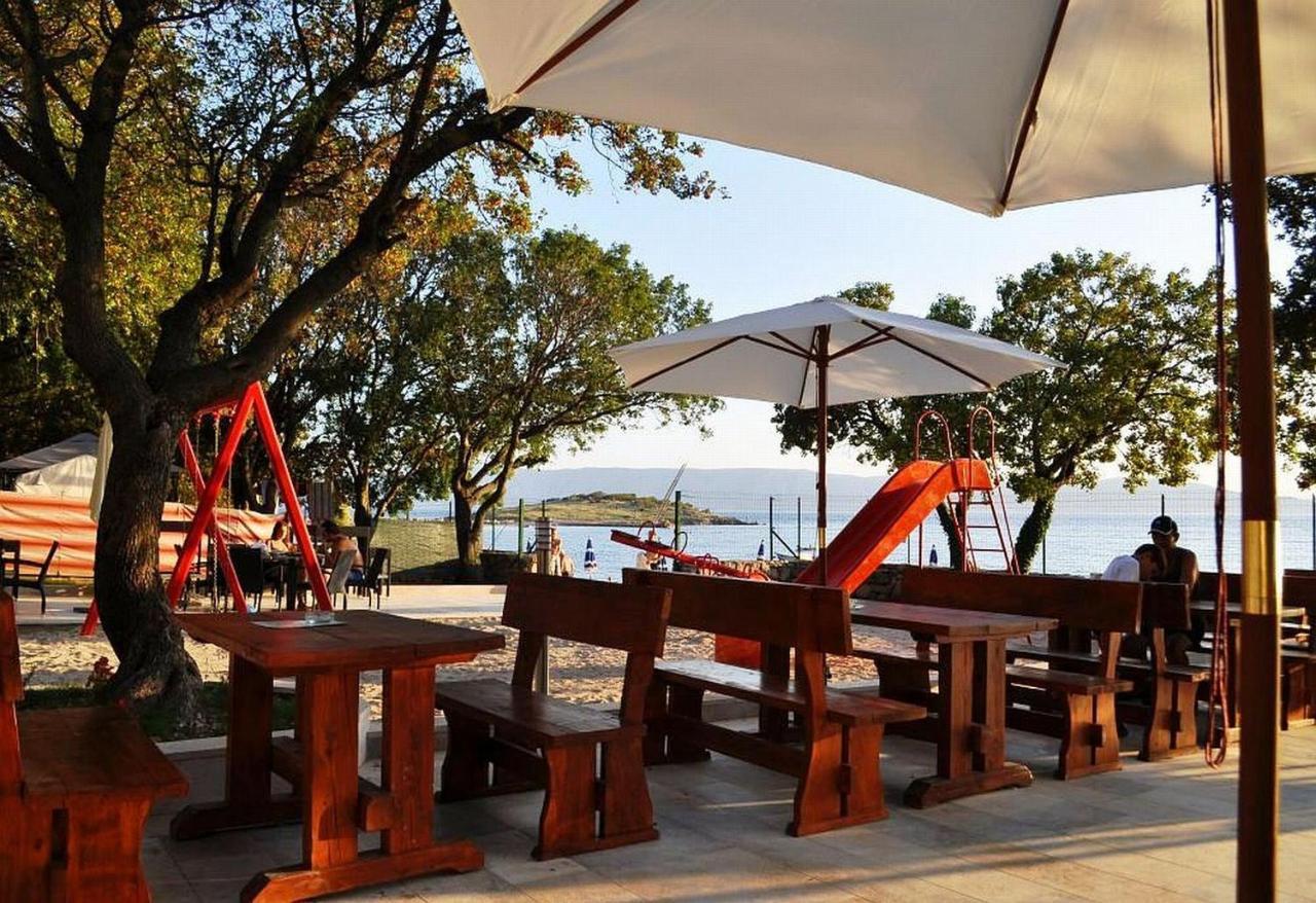 Mobile Home Nebo Luxus เคลโนวีซา ภายนอก รูปภาพ