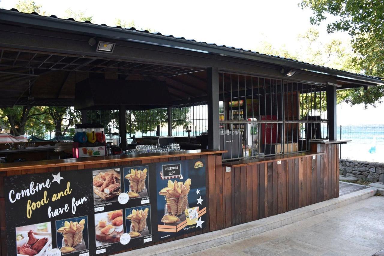 Mobile Home Nebo Luxus เคลโนวีซา ภายนอก รูปภาพ